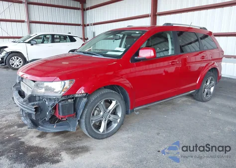 2017 Dodge Journey Crossroad z USA, uszkodzony, nr VIN 3C4PDCGG8HT501546